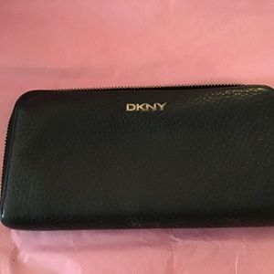 DKNY Large Black Pebbled Leather Zip Around Wallet